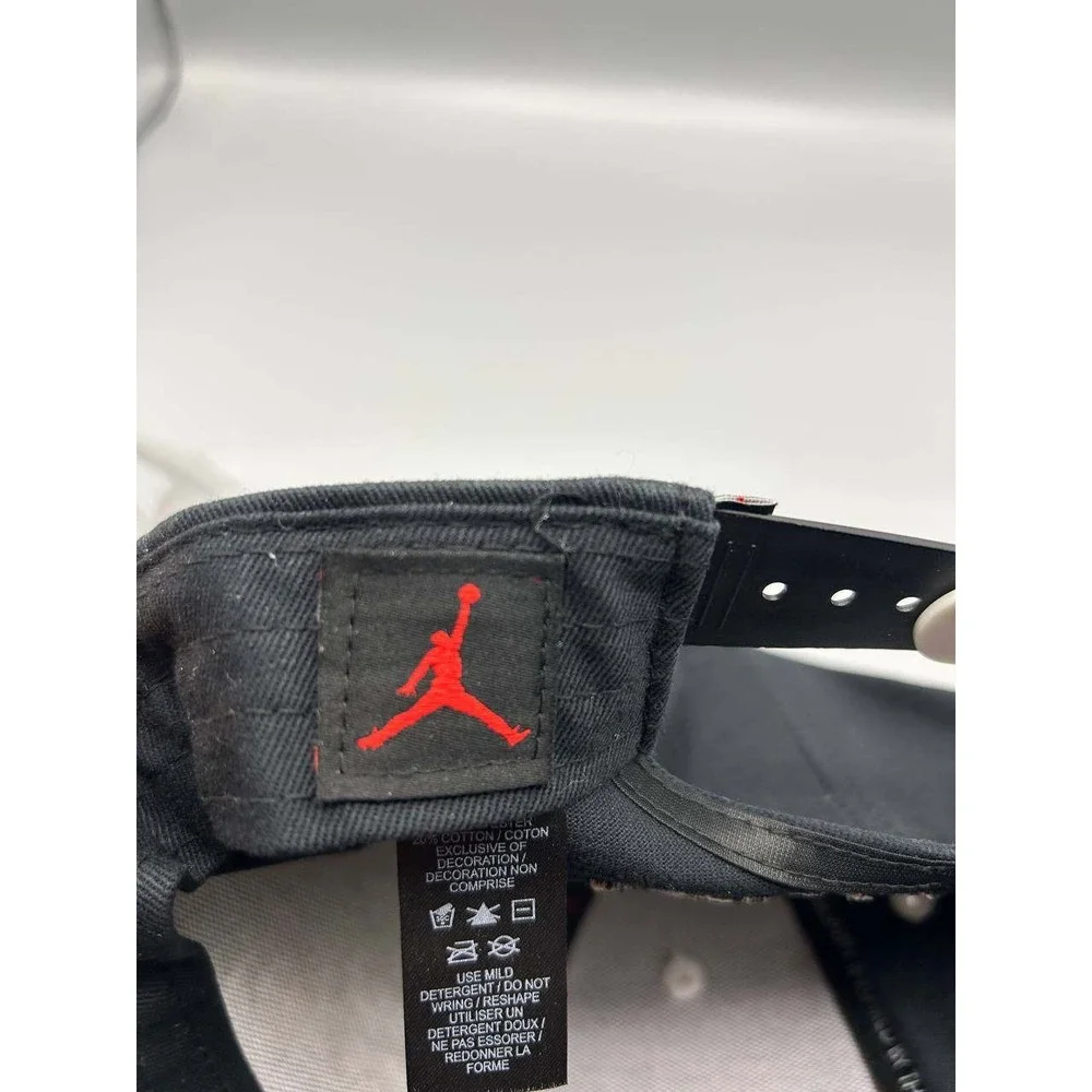 Air‎ Jordan Pro Hat Men Black White Classic Cement Jumpman Snap Back Cap